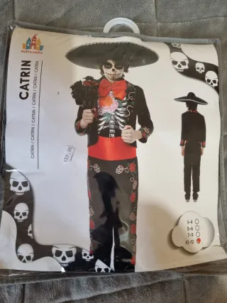 Vestiti di varie marche. Varie taglie. Solo 1 uso