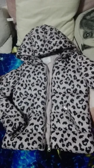 URGE!!Abrigo Bershka 1uso