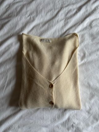 Jersey cárdigan crema/beige de Stradivarius