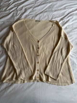 Jersey cárdigan crema/beige de Stradivarius