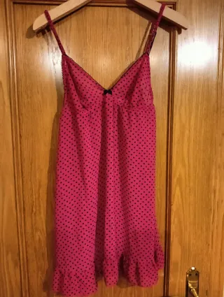 Picardías Oisho rosa fucsia con corazones