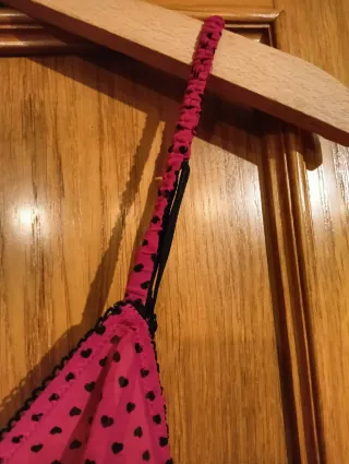 Picardías Oisho rosa fucsia con corazones