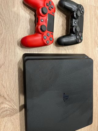 Consola PS4 Slim 500 GB + 2 Mandos