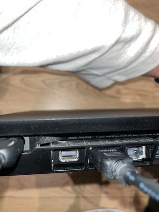 Consola PS4 Slim 500 GB + 2 Mandos