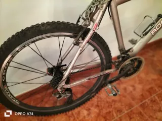 Bicicleta Romester Shadow,21 velocidades,3 platos