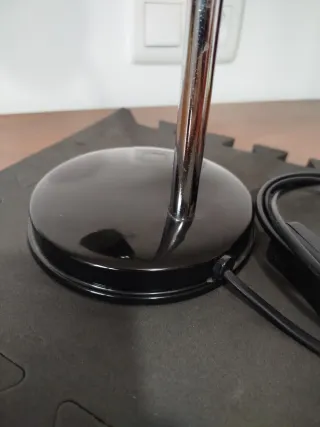 Lampara de Escritorio Flexo 2025