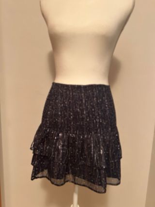 Mango Conjunto fiesta top asimétrico y falda