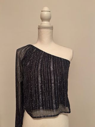 Mango Conjunto fiesta top asimétrico y falda