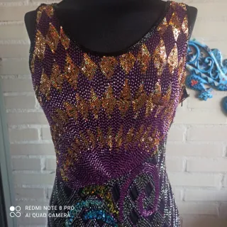 Vestido de noche lentejuelas y pedrería