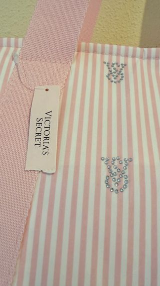 Bolso y Manta Victoria Secret's