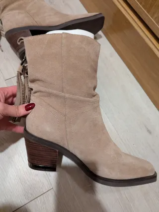 Botines Alma en Pena Beige serraje