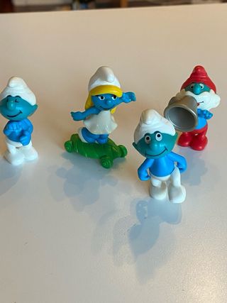 Set di figurine dei Puffi di Kinder