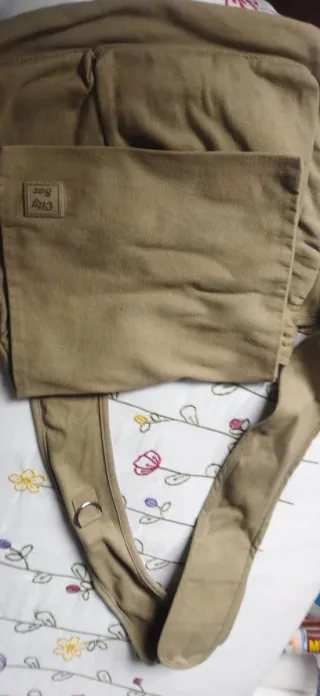 Mochila de lona beige