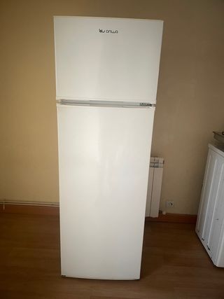 Nevera combi con congelador