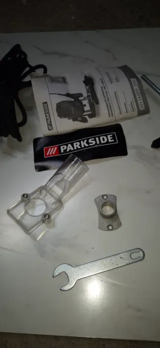 Fresadora Parkside POF 1200 D3