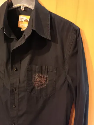 Lote 2 Camisas Talla M  a 1€ cada una