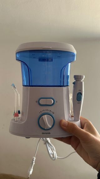 Irrigador Dental Aiwa Azul y Blanco