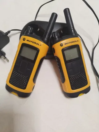 Walkie Talkie Motorola T80 (2 unità)
