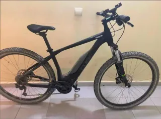 Bicicleta eléctrica e-mtb Cube Acid Hybrid One 500