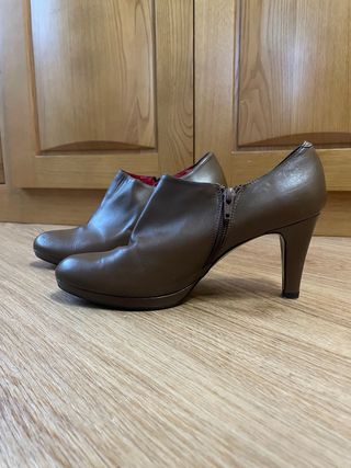 Botines LODI Piel Marrón Talla 39