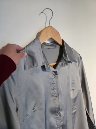 Camicie in seta rosa e verde