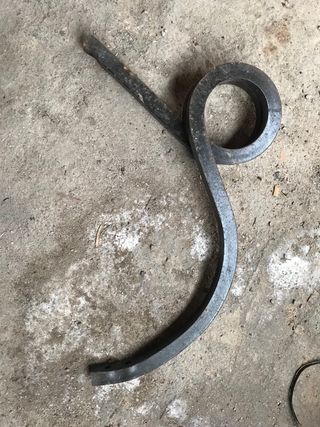 Brazo cultivador de esquina