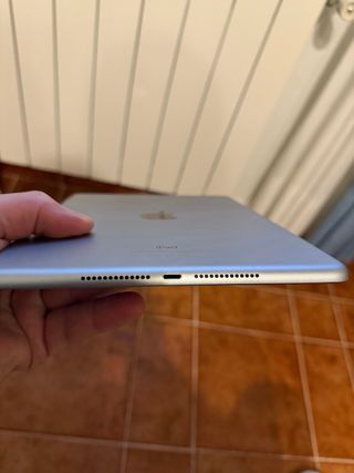 iPad 6ª Gen 32GB Plata