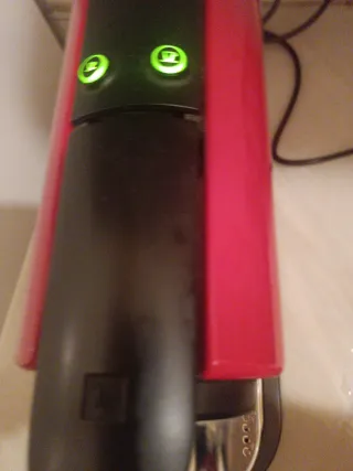 Cafetera Nespresso Krups citiz Roja