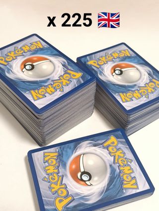 Lote 225 Cartas Pokémon originais Inglês