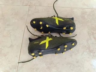 Botas de Fútbol Adidas Niño Talla 34