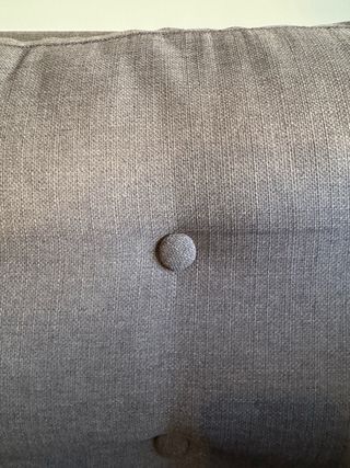 Sofá Maisons du Monde gris tela