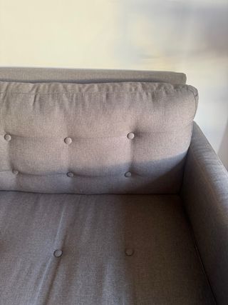 Sofá Maisons du Monde gris tela