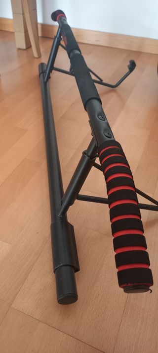 Barra de dominadas para puerta