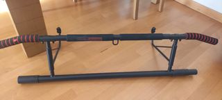 Barra de dominadas para puerta