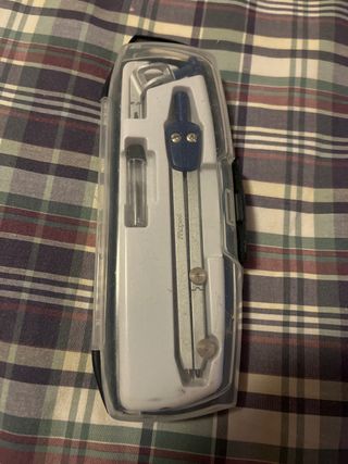 Compás de precisión Maped