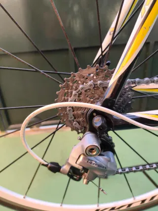 Bicicleta de carretera marca Mendiz