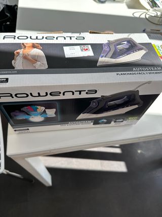 Plancha Rowenta AutoSteam sin usar