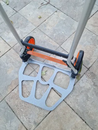 Carretilla de mano plegable