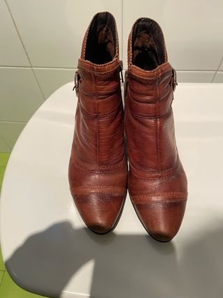 Botines  Pikolinos Piel Marrón Talla 37,