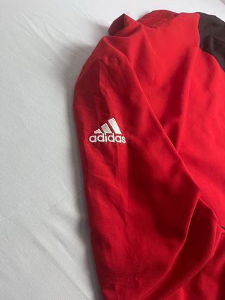 Adidas 3-stripes jacket 2000’s windbreaker sponsor