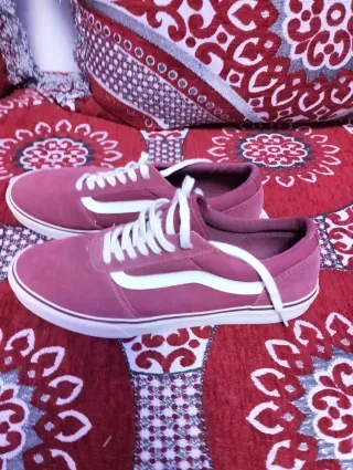 Zapatillas Vans Rojas y Blancas