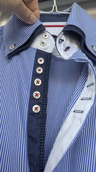 Camicia 7Camicie a righe blu e bianca