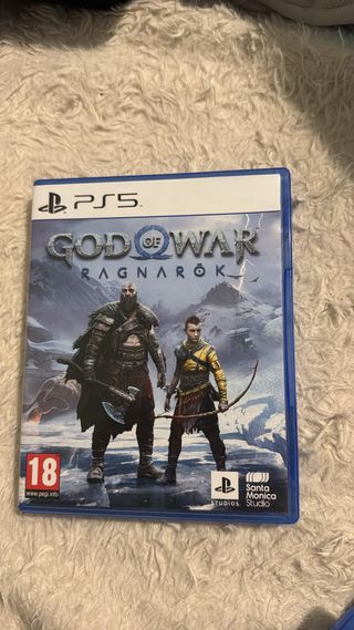 Playstation 5 con 2 controller e 4 giochi