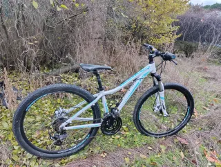 Bicicleta Giant Liv Bliss 27.5