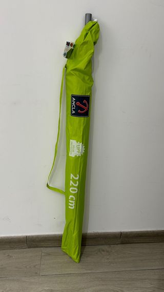 Sombrilla de playa ANCLA 220 cm sin estrenar