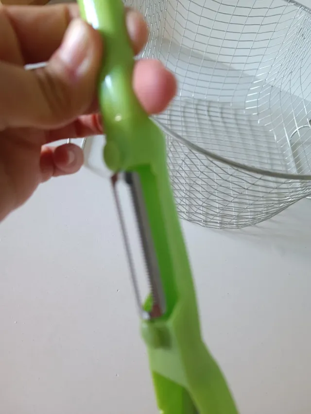 Cesta escurridora para fritos y verduras+pelador