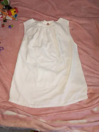 Camisa blanca sin mangas