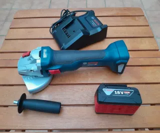 Amoladora Bosch GWS 18V-10