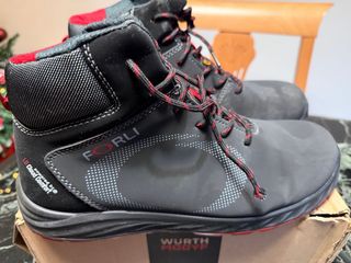Botas de seguridad FORLI negras y rojas