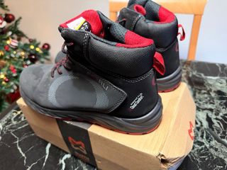 Botas de seguridad FORLI negras y rojas